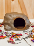Load image into Gallery viewer, Stone Ceramic Hide