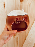 Load image into Gallery viewer, Coconut Ceramic Hide