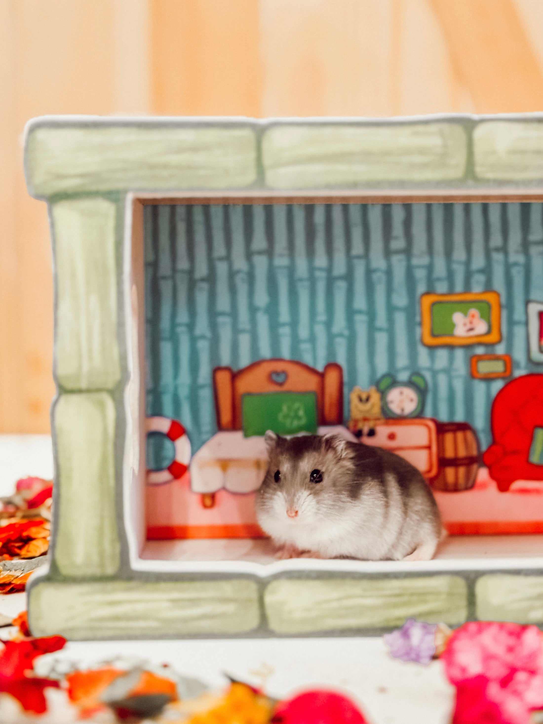 Peeping Pineapple Passage