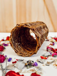 Load image into Gallery viewer, Willow Wicker Tunnel