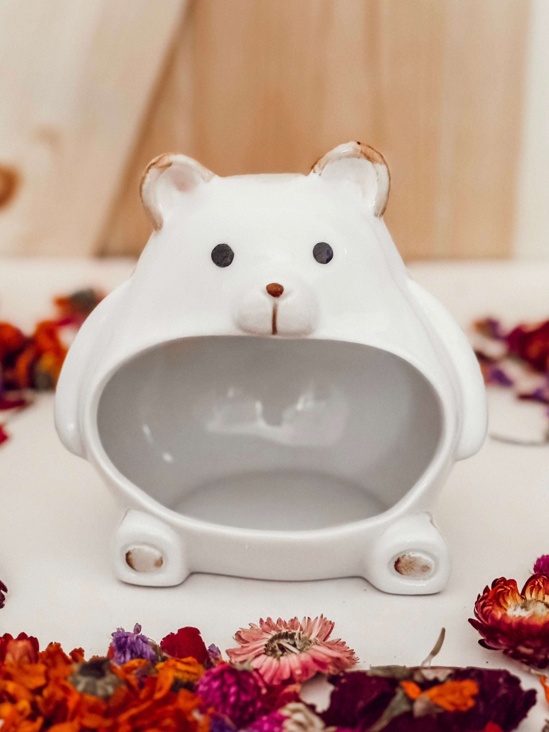 Cuddly Ceramic Bear Hide