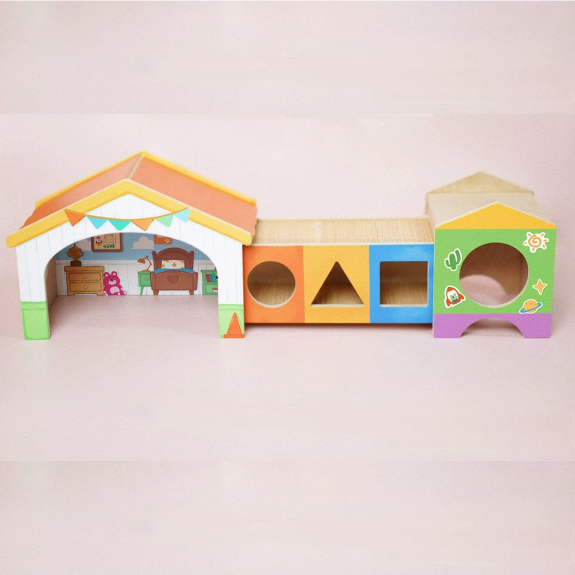 Room Full of Toys Hide