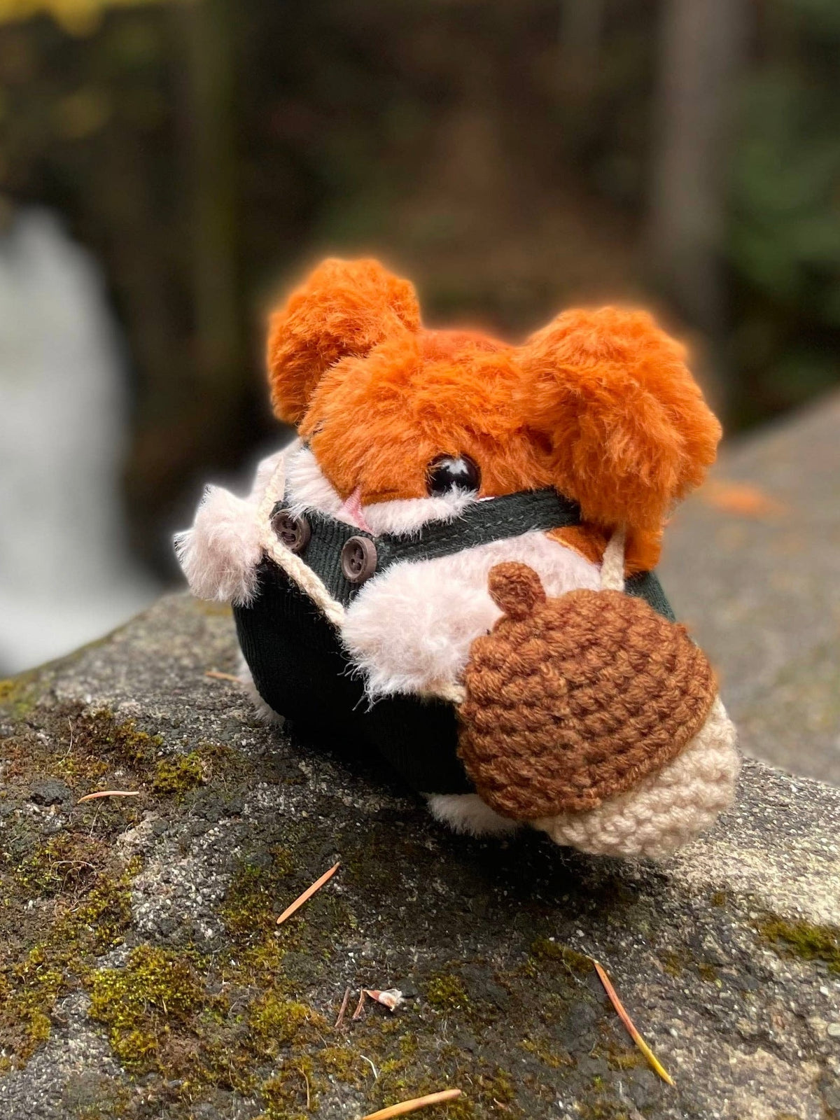 Acorn Bag (Plushie Accessory)