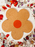 Load image into Gallery viewer, Large Natural Cork Flower (Terracotta)
