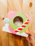 Load image into Gallery viewer, Spaceship Hide
