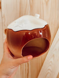 Load image into Gallery viewer, Coconut Ceramic Hide
