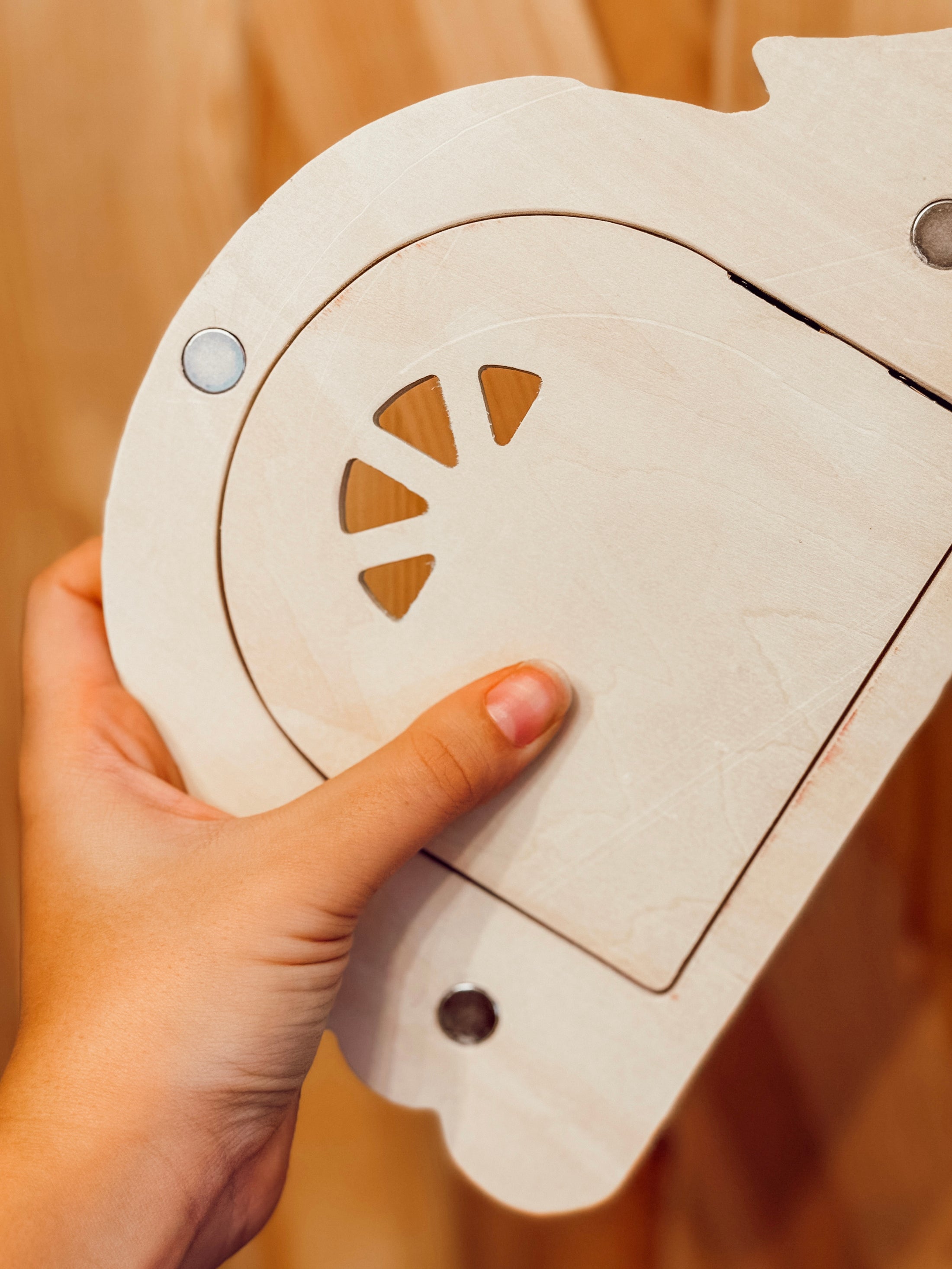 Magnetic Christmas Door Peek-A-Boo