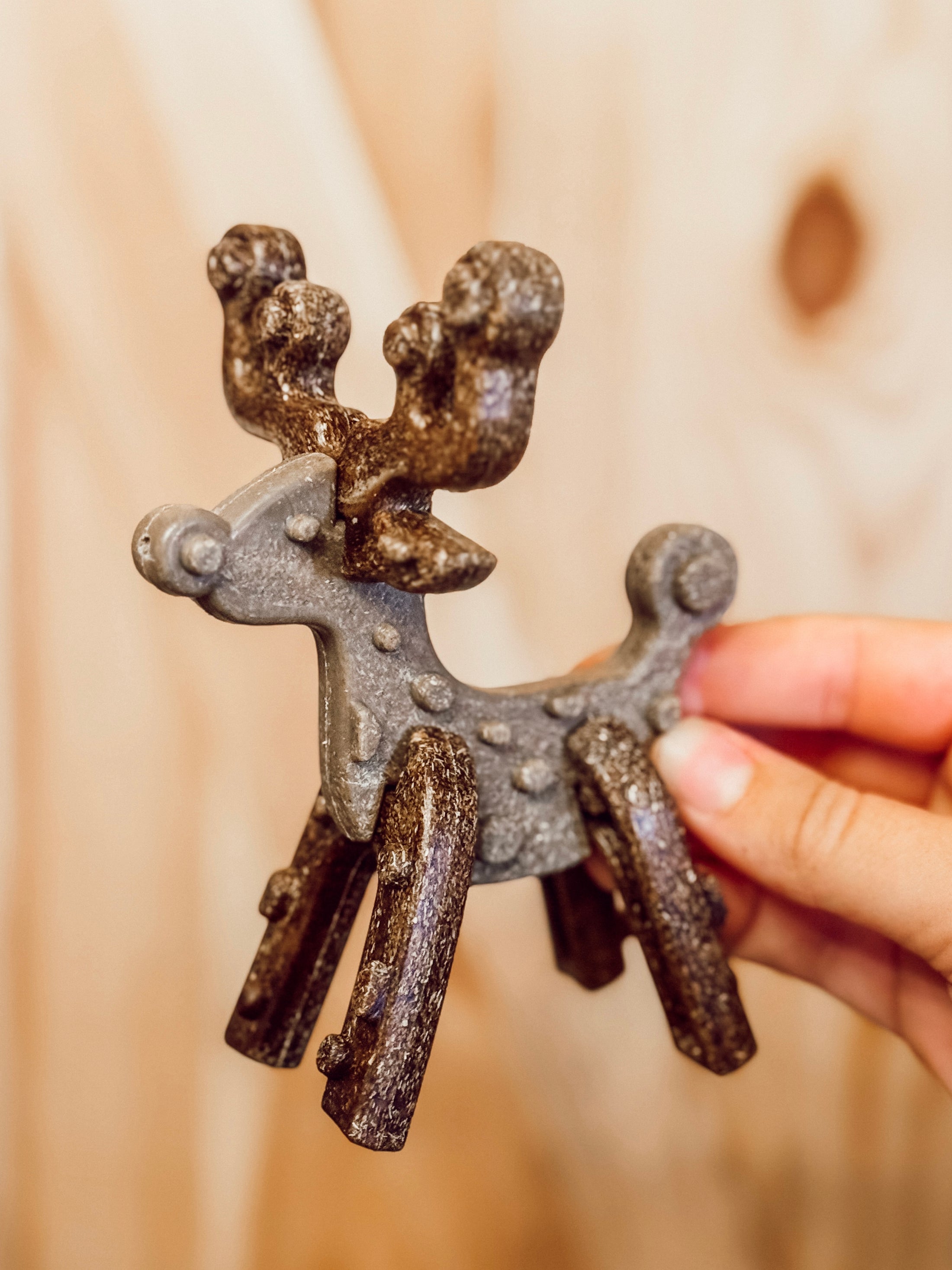 Reindeer Puzzle Chew