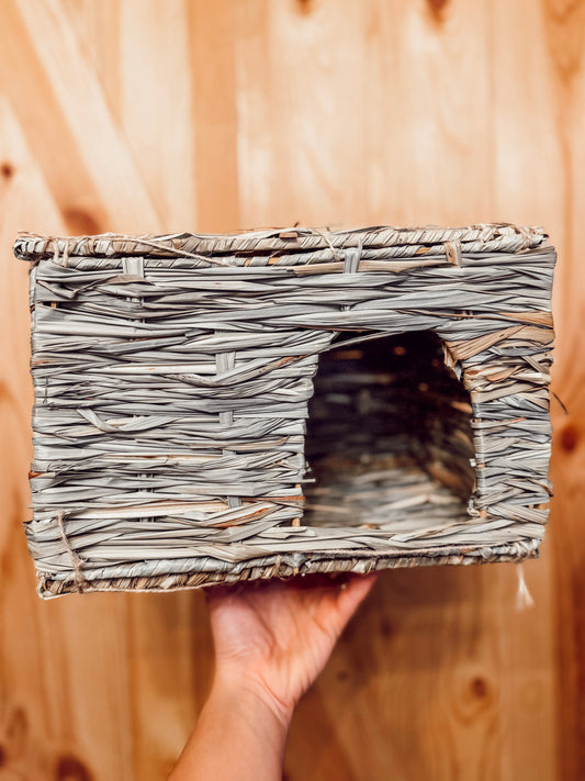 Chewable Large Hay House