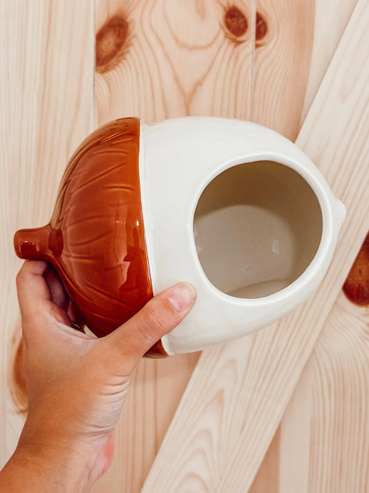 Glazed Ceramic Acorn Hide