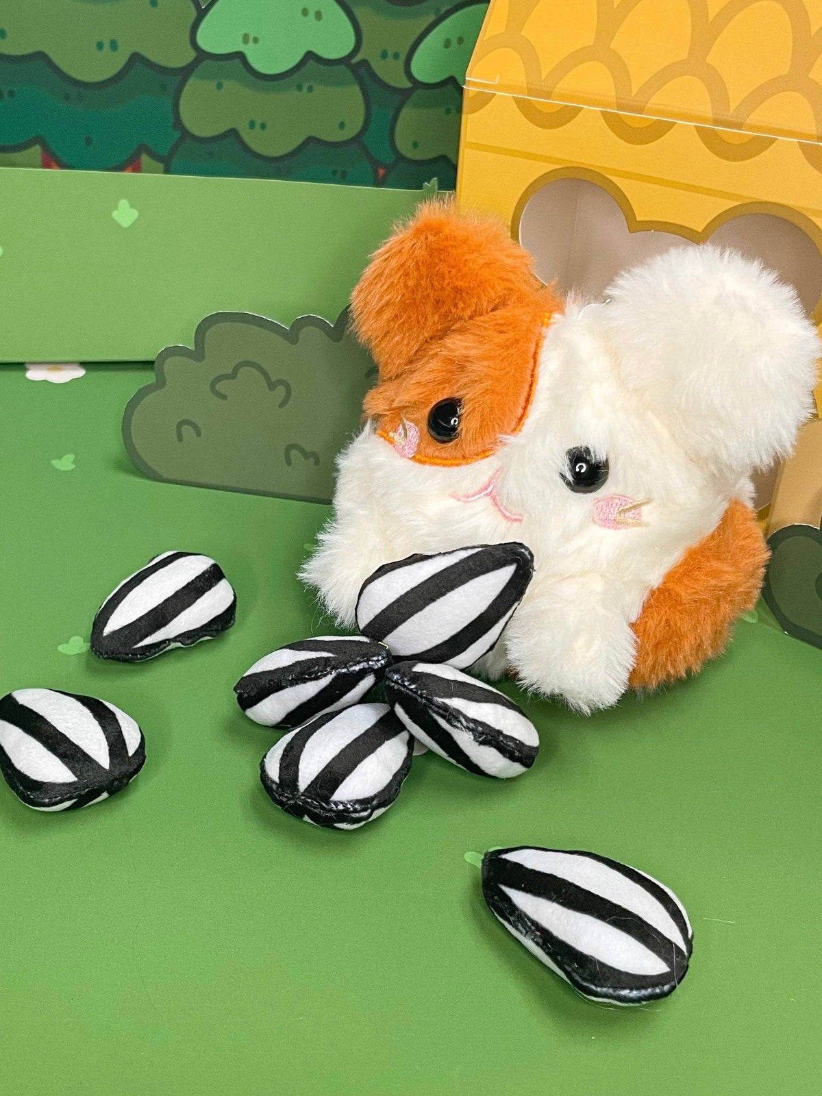 Sunflower Seed (Plushie Accessory)