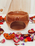 Load image into Gallery viewer, Coconut Ceramic Hide
