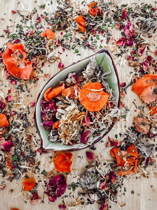 Autumn Yum -- Forage Treat Mix (25g)