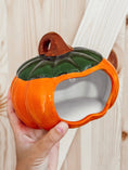 Load image into Gallery viewer, Ceramic Pumpkin Hide
