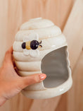 Load image into Gallery viewer, Beautiful Ceramic Bee Hive
