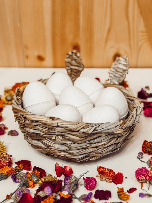 Dig Box Hay Baskets (w/ 7 eggs!)