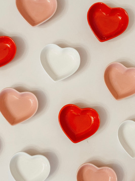 Ceramic Heart Dish (3-colors)