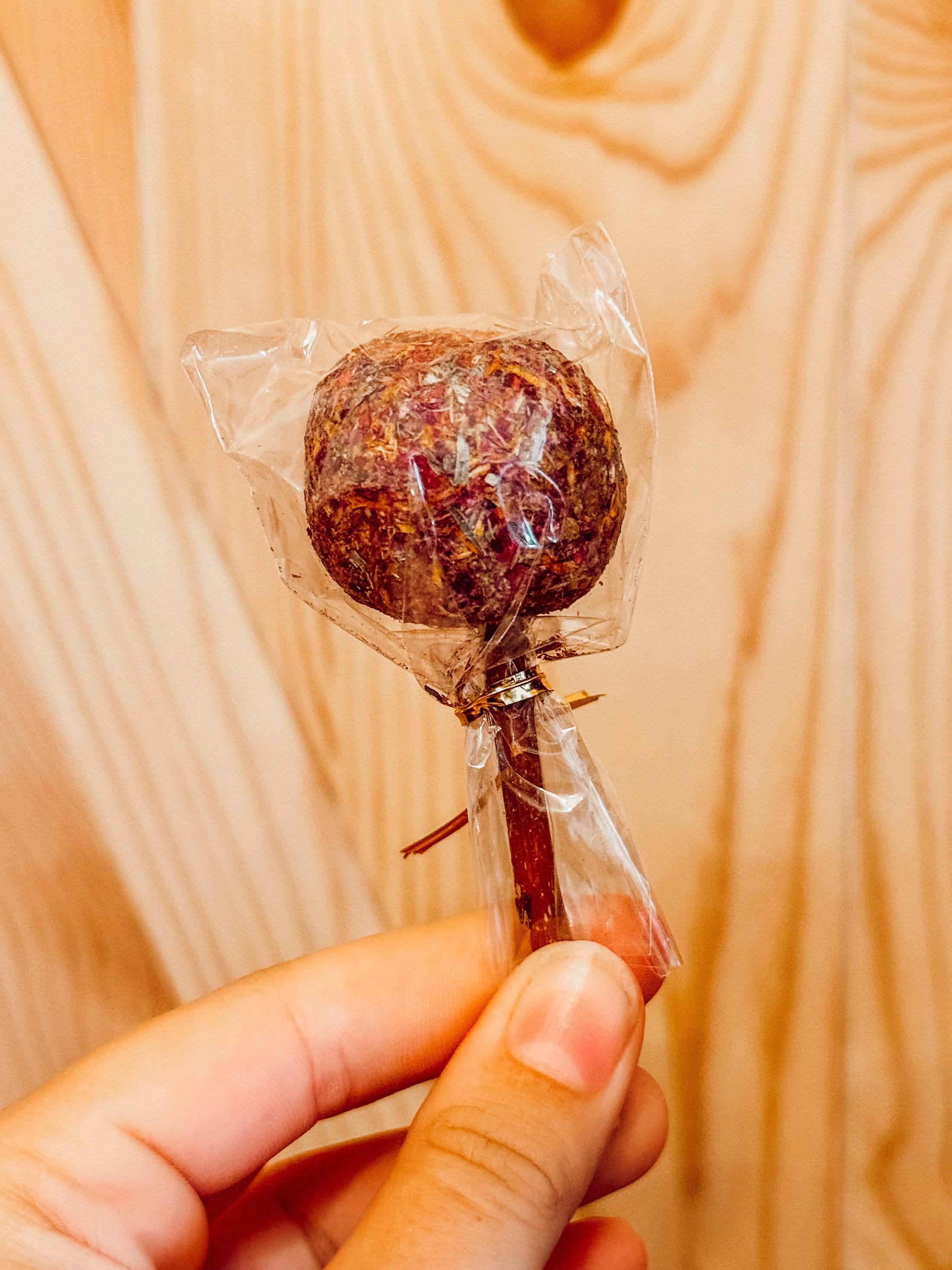 Mixed Floral Lollipop